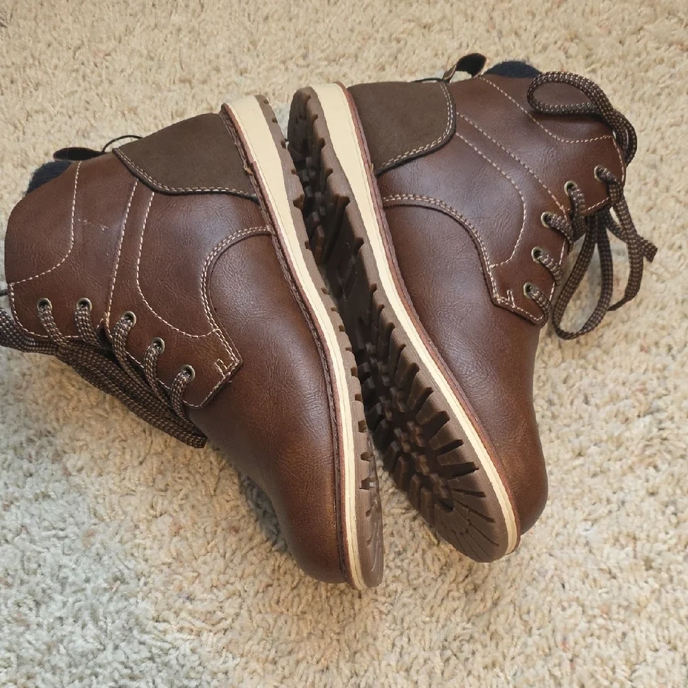 Falls Creek Dark Brown Boys Lace-Up Boots Size 5
